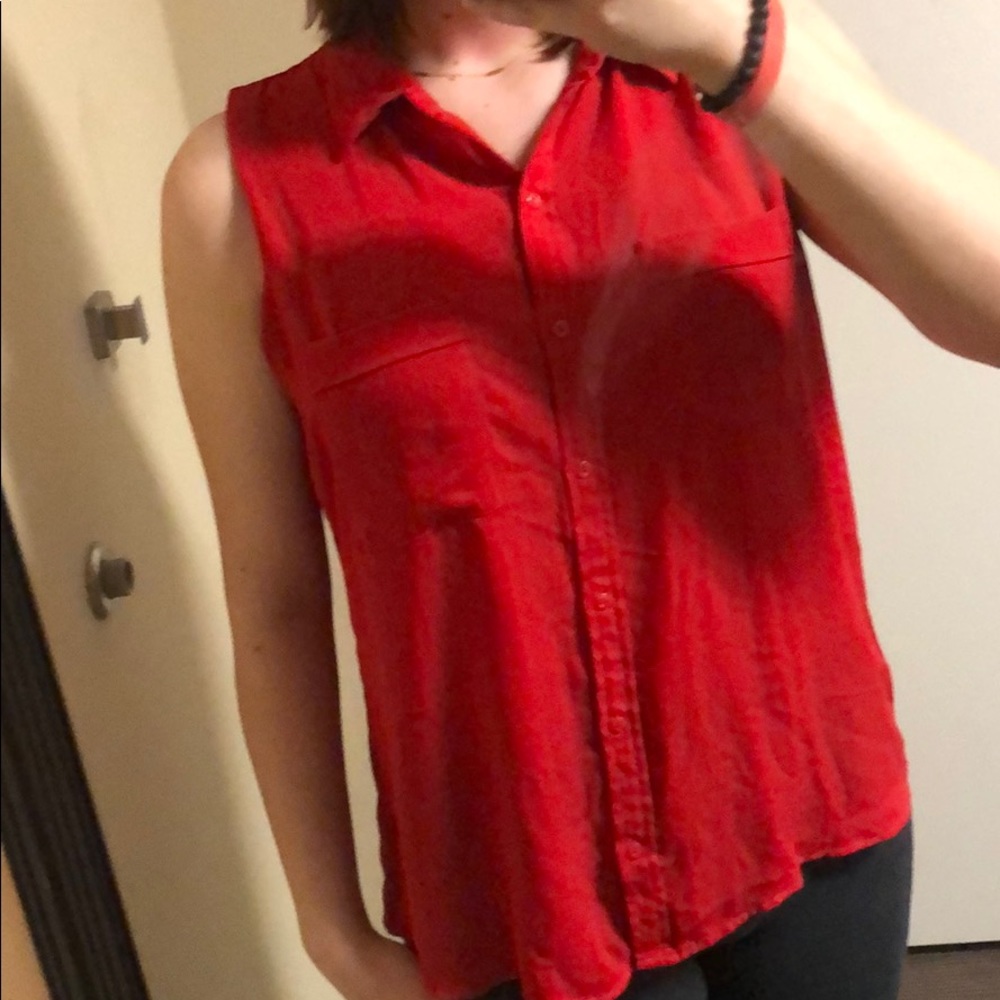 Apt. 9 Sleeveless Button Up Blouse